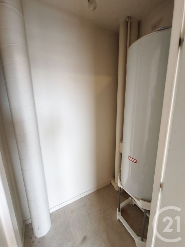 Appartement F2 à vendre - 2 pièces - 49.42 m2 - ST JEAN DE BRAYE - 45 - CENTRE - Century 21 Premium