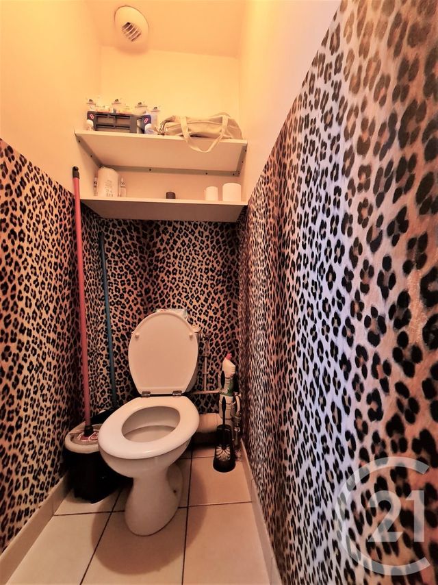Afficher la photo en grand Studio à vendre - 1 pièce - 29.23 m2 - ORLEANS - 45 - CENTRE - Century 21 Premium