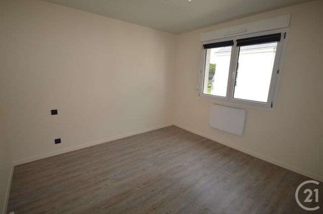 Afficher la photo en grand Appartement F1 à louer - 1 pièce - 20.01 m2 - ORLEANS - 45 - CENTRE - Century 21 Premium