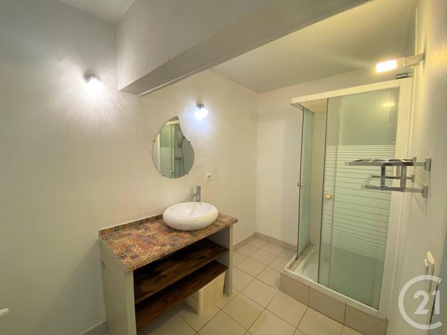 Afficher la photo en grand Appartement F2 à louer - 2 pièces - 60.47 m2 - ORLEANS - 45 - CENTRE - Century 21 Premium