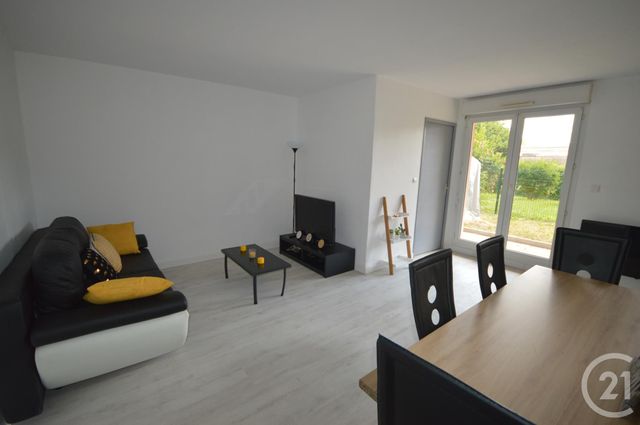Afficher la photo en grand Appartement F3 à louer - 3 pièces - 54.0 m2 - ORLEANS - 45 - CENTRE - Century 21 Premium