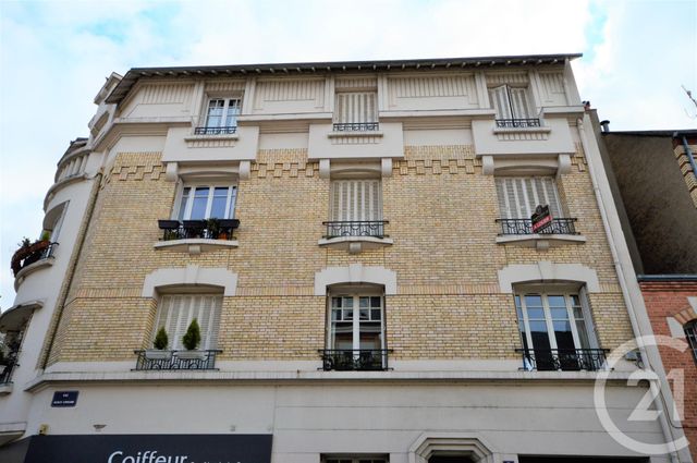 Appartement F2 à louer - 2 pièces - 40.9 m2 - ORLEANS - 45 - CENTRE - Century 21 Premium Appartement F2 à louer - 2 pièces - 40.9 m2 - ORLEANS - 45 - CENTRE - Century 21 Premium