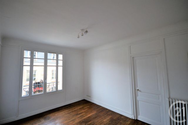 Appartement F2 à louer - 2 pièces - 40.9 m2 - ORLEANS - 45 - CENTRE - Century 21 Premium Appartement F2 à louer - 2 pièces - 40.9 m2 - ORLEANS - 45 - CENTRE - Century 21 Premium