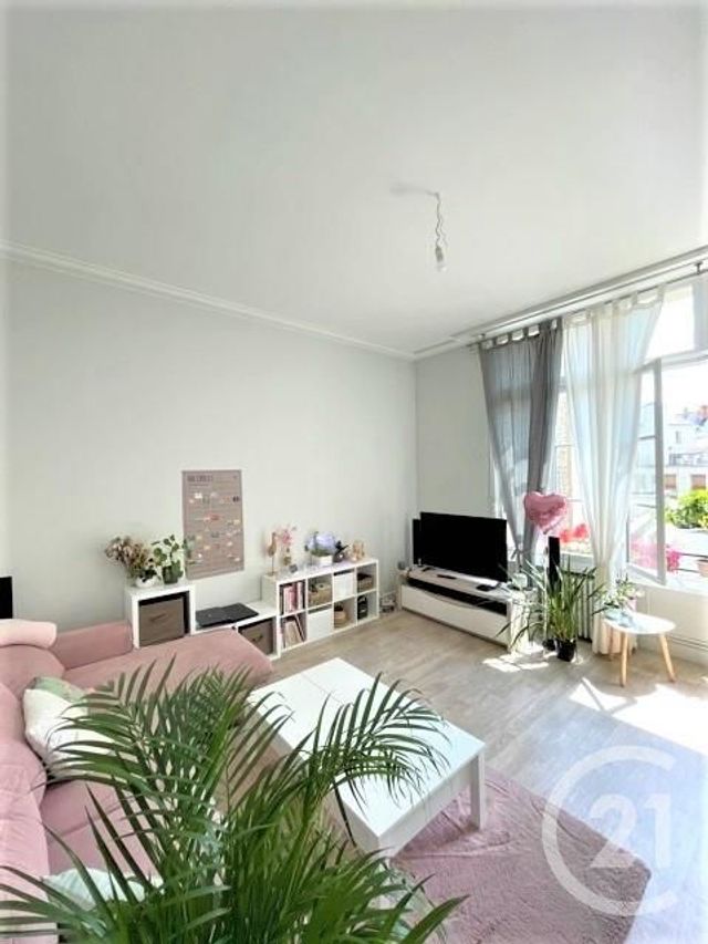 Appartement F3 à louer - 3 pièces - 78.0 m2 - ORLEANS - 45 - CENTRE - Century 21 Premium Appartement F3 à louer - 3 pièces - 78.0 m2 - ORLEANS - 45 - CENTRE - Century 21 Premium
