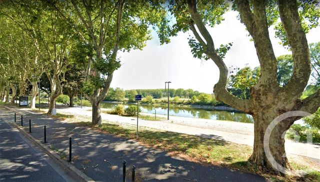 Afficher la photo en grand Appartement F2 à vendre - 2 pièces - 47.48 m2 - ORLEANS - 45 - CENTRE - Century 21 Premium