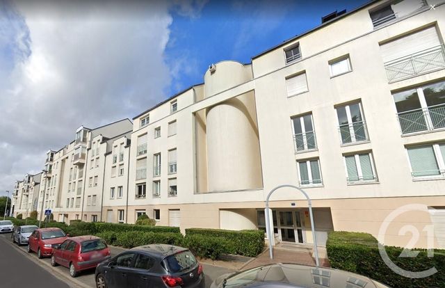 Afficher la photo en grand Appartement F2 à vendre - 2 pièces - 47.48 m2 - ORLEANS - 45 - CENTRE - Century 21 Premium