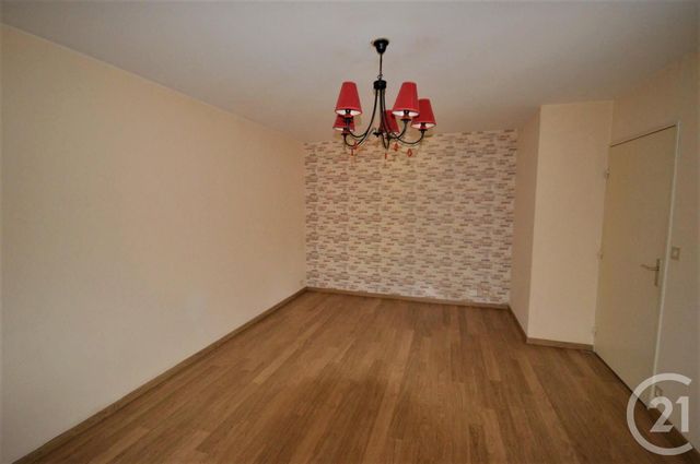Afficher la photo en grand Appartement F2 à vendre - 2 pièces - 47.48 m2 - ORLEANS - 45 - CENTRE - Century 21 Premium