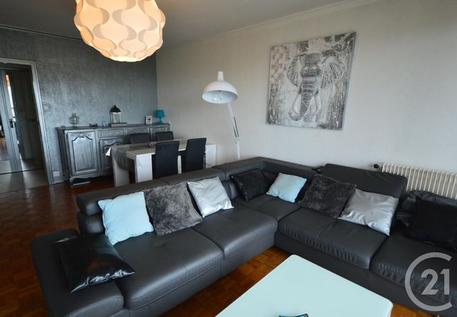 Afficher la photo en grand Appartement F3 à louer - 3 pièces - 71.0 m2 - ORLEANS - 45 - CENTRE - Century 21 Premium