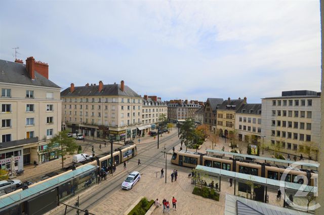 Afficher la photo en grand Appartement F3 à louer - 3 pièces - 64.26 m2 - ORLEANS - 45 - CENTRE - Century 21 Premium