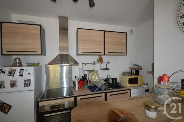 Afficher la photo en grand Appartement F2 à louer - 2 pièces - 44.6 m2 - ORLEANS - 45 - CENTRE - Century 21 Premium