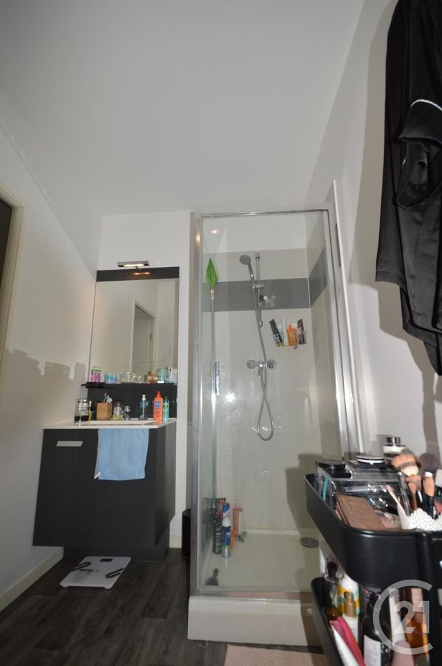 Afficher la photo en grand Appartement F2 à louer - 2 pièces - 44.6 m2 - ORLEANS - 45 - CENTRE - Century 21 Premium