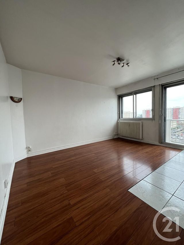 Appartement T2 à vendre - 2 pièces - 39.46 m2 - ORLEANS - 45 - CENTRE - Century 21 Premium