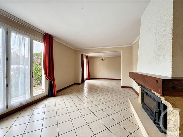 maison à vendre - 7 pièces - 123.59 m2 - ST JEAN DE BRAYE - 45 - CENTRE - Century 21 Premium