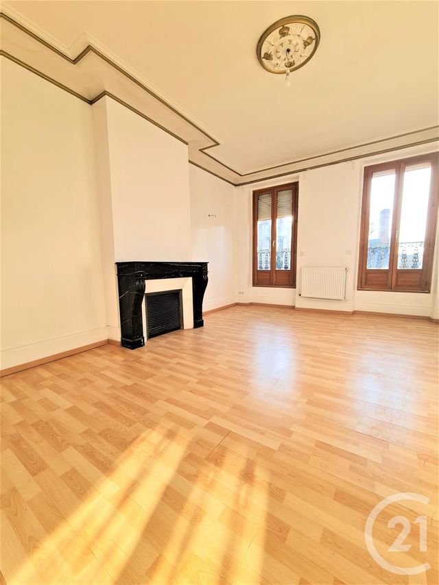 Appartement F4 à vendre - 4 pièces - 91.96 m2 - ORLEANS - 45 - CENTRE - Century 21 Premium