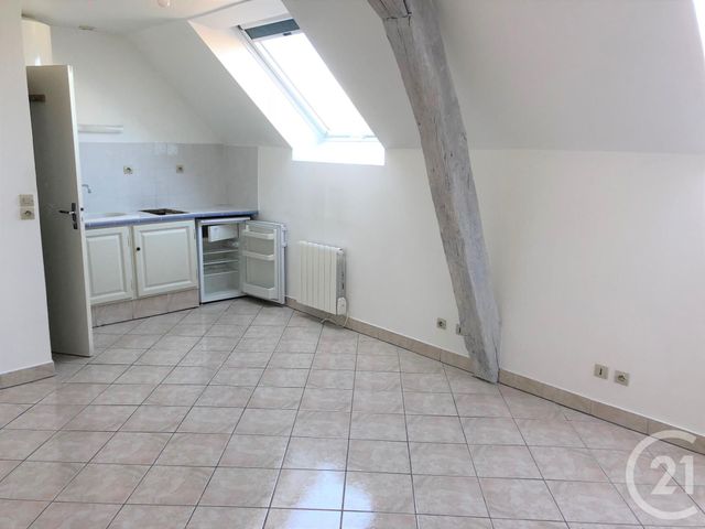 Appartement F2 à louer SARAN