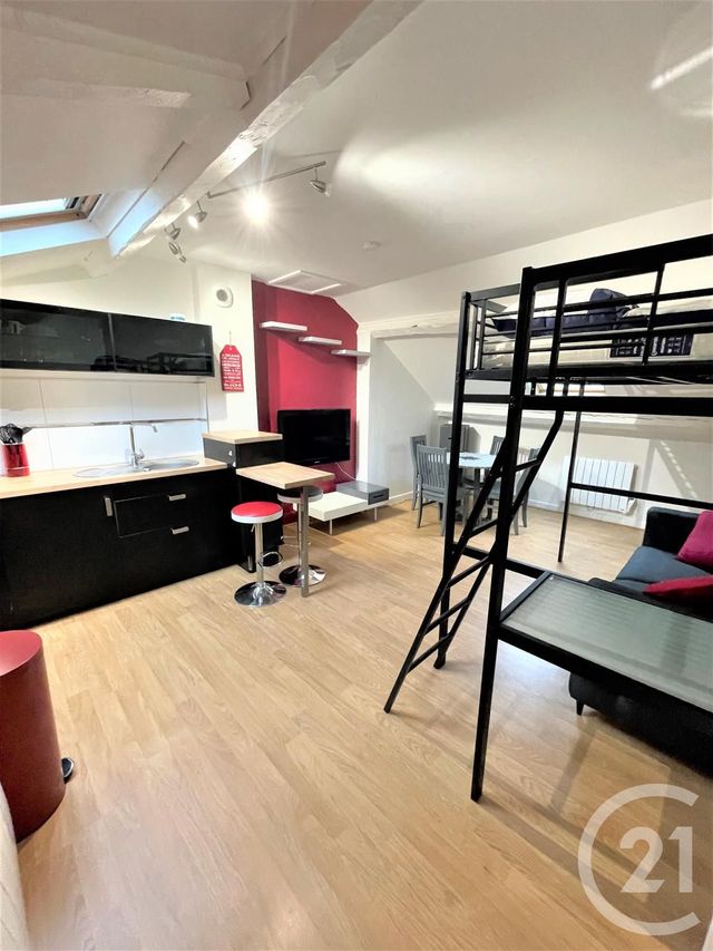 Appartement F1 à louer - 1 pièce - 24.0 m2 - ORLEANS - 45 - CENTRE - Century 21 Premium