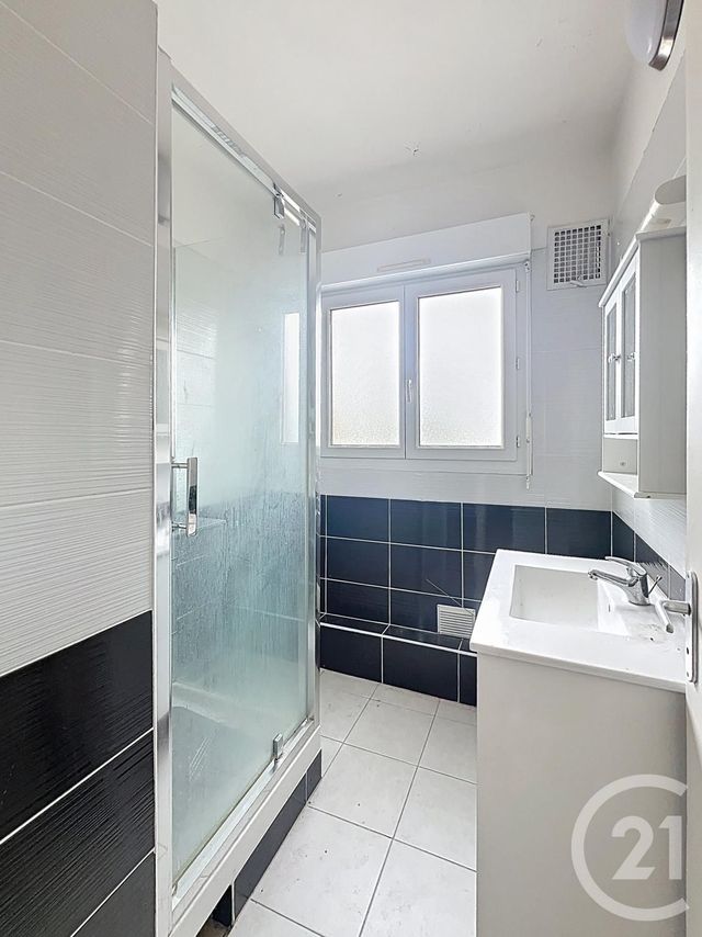 Afficher la photo en grand immeuble à vendre - 187.87 m2 - ORLEANS - 45 - CENTRE - Century 21 Premium