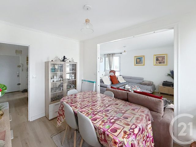 Appartement T4 à vendre - 4 pièces - 76.0 m2 - ORLEANS - 45 - CENTRE - Century 21 Premium