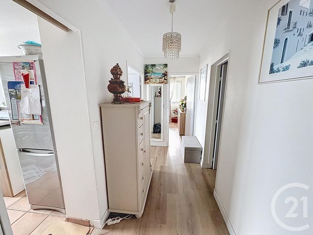 Appartement T4 à vendre - 4 pièces - 76.0 m2 - ORLEANS - 45 - CENTRE - Century 21 Premium