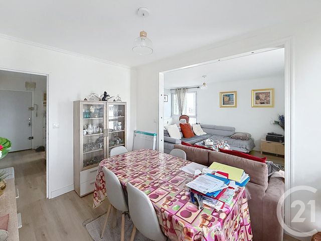 Appartement T4 à vendre - 4 pièces - 76.0 m2 - ORLEANS - 45 - CENTRE - Century 21 Premium