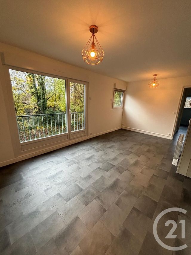 Appartement F2 à louer 2 pièces 43.74 m2 ST JEAN DE BRAYE 45