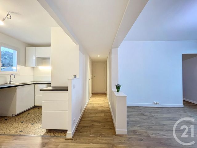 Appartement T2 à vendre - 2 pièces - 40.1 m2 - ORLEANS - 45 - CENTRE - Century 21 Premium