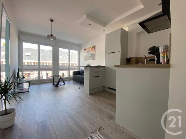 Appartement F2 à louer - 2 pièces - 31.22 m2 - ORLEANS - 45 - CENTRE - Century 21 Premium