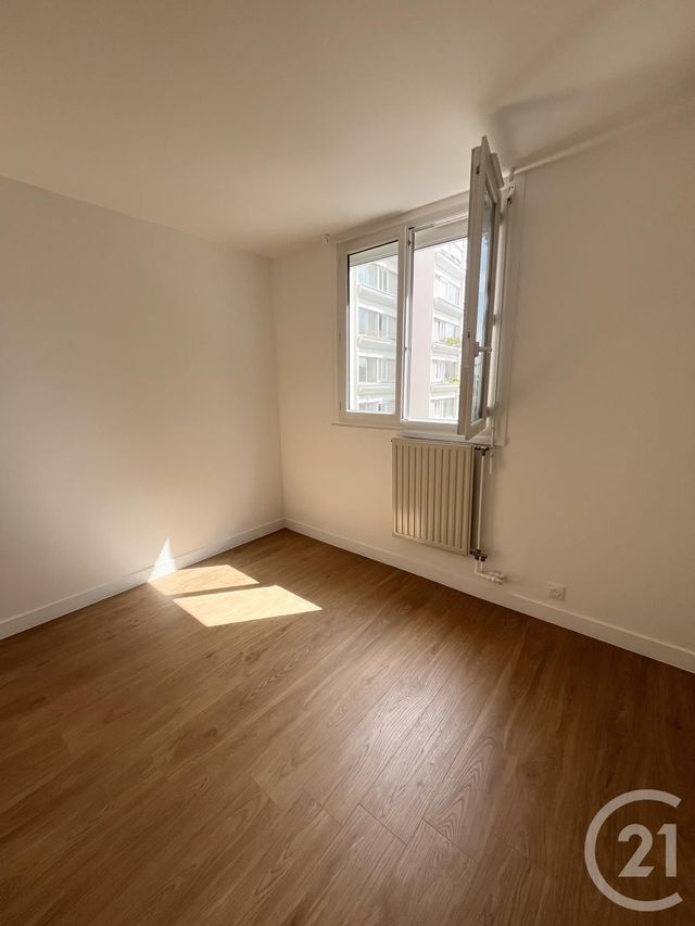 Appartement F4 à vendre - 4 pièces - 78.13 m2 - SARAN - 45 - CENTRE - Century 21 Premium