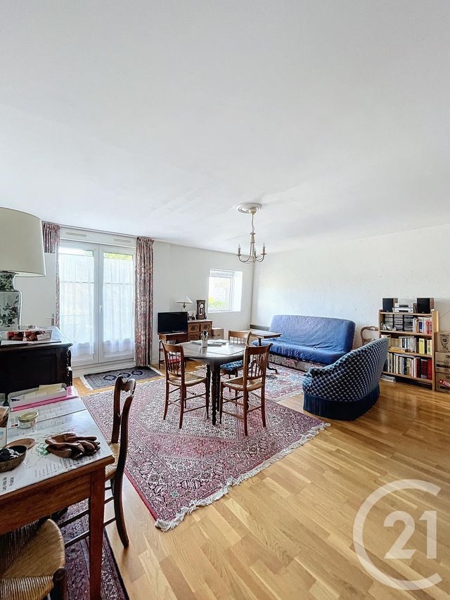 Appartement F3 à vendre - 3 pièces - 82.0 m2 - ORLEANS - 45 - CENTRE - Century 21 Premium