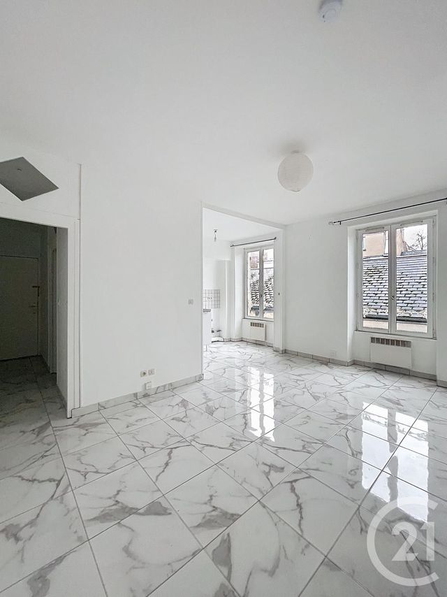 Appartement F1 à vendre - 1 pièce - 26.7 m2 - ORLEANS - 45 - CENTRE - Century 21 Premium