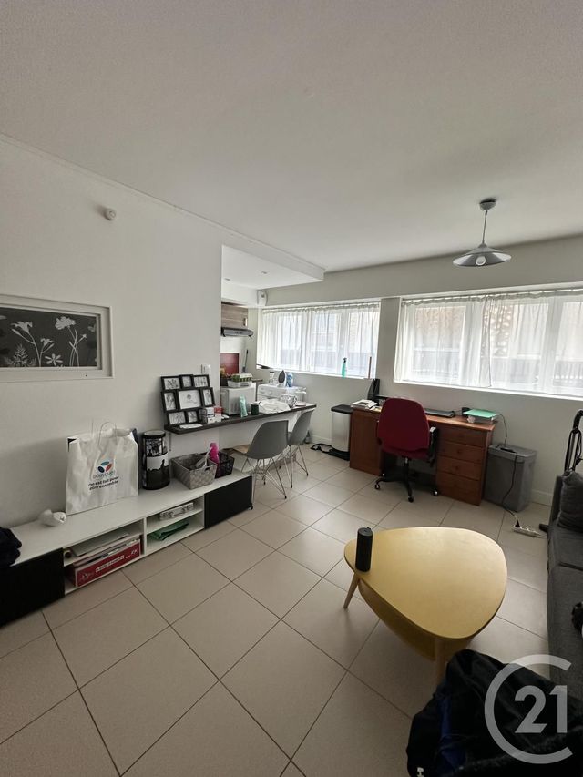 Appartement F1 à louer ORLEANS