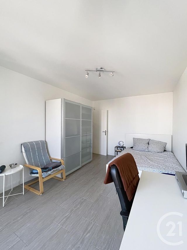 Appartement F1 à vendre - 1 pièce - 27.93 m2 - ORLEANS - 45 - CENTRE - Century 21 Premium