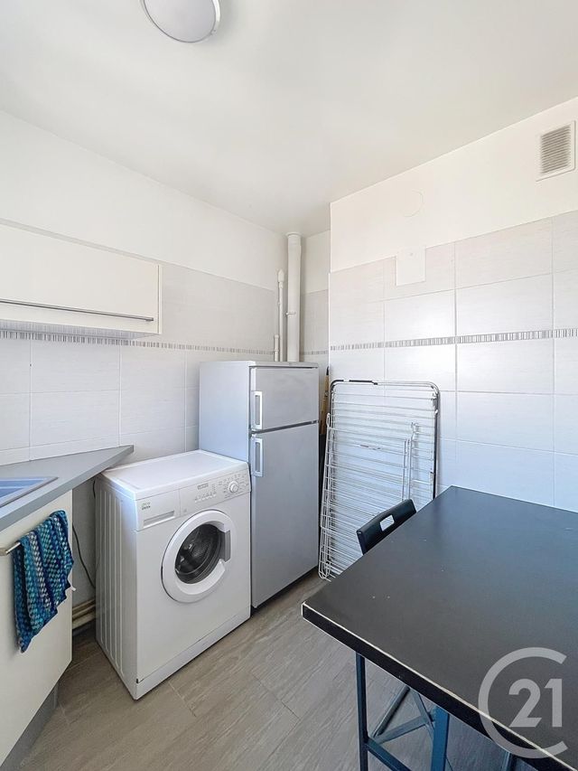 Appartement F1 à vendre - 1 pièce - 27.93 m2 - ORLEANS - 45 - CENTRE - Century 21 Premium