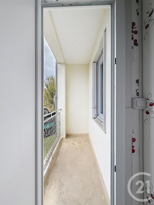 Appartement F3 à vendre - 3 pièces - 66.0 m2 - ST JEAN DE LA RUELLE - 45 - CENTRE - Century 21 Premium