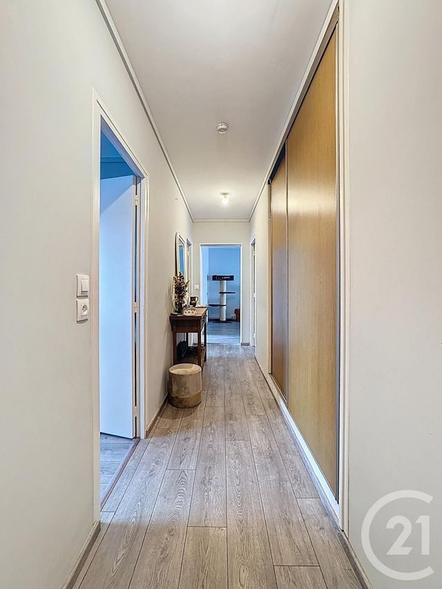 Appartement F5 à vendre - 4 pièces - 92.0 m2 - ORLEANS - 45 - CENTRE - Century 21 Premium