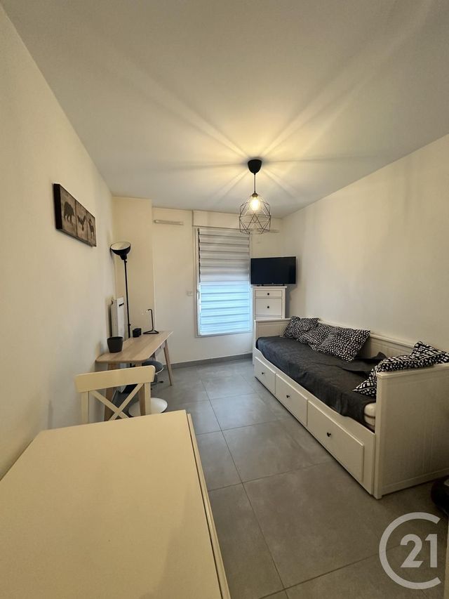 Appartement F1 à louer - 1 pièce - 20.4 m2 - ORLEANS - 45 - CENTRE - Century 21 Premium
