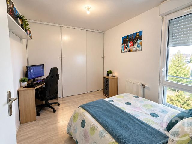 Appartement à vendre - 3 pièces - 61.05 m2 - ST JEAN DE BRAYE - 45 - CENTRE - Century 21 Premium