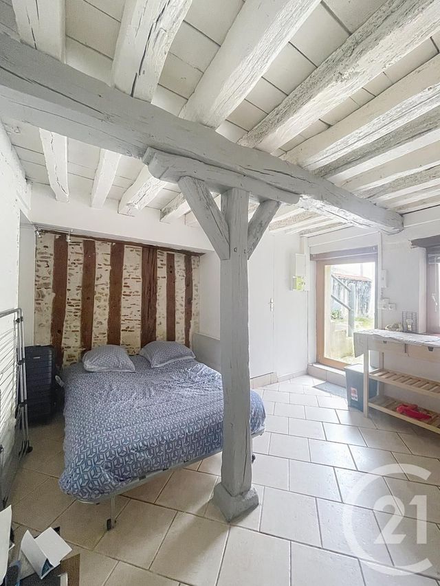 Afficher la photo en grand Appartement Studio à vendre - 1 pièce - 19.06 m2 - ORLEANS - 45 - CENTRE - Century 21 Premium