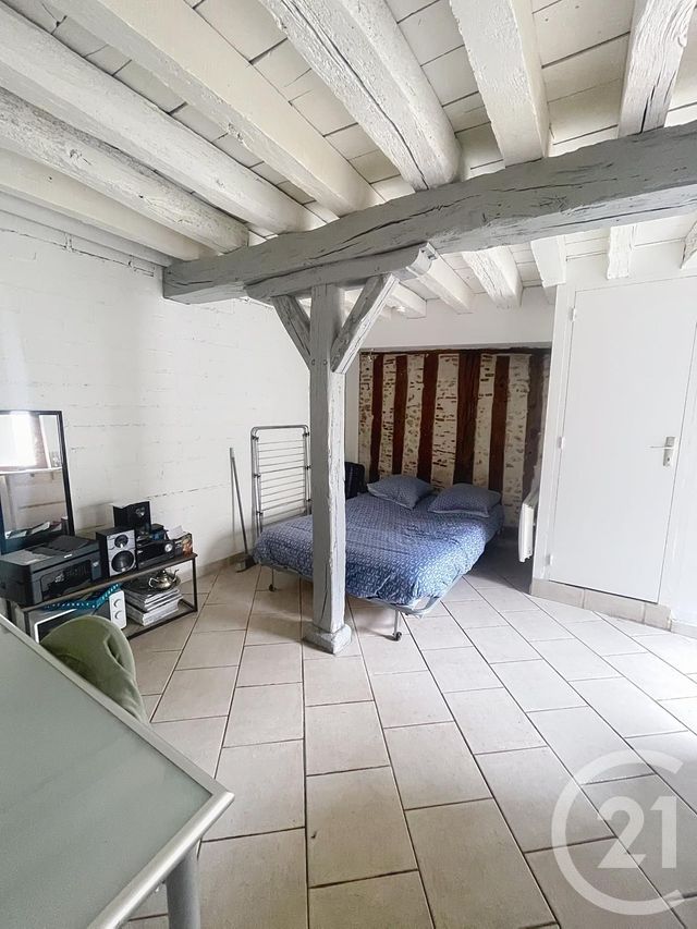 Afficher la photo en grand Appartement Studio à vendre - 1 pièce - 19.06 m2 - ORLEANS - 45 - CENTRE - Century 21 Premium