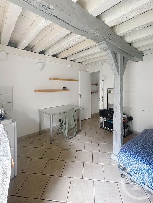 Afficher la photo en grand Appartement Studio à vendre - 1 pièce - 19.06 m2 - ORLEANS - 45 - CENTRE - Century 21 Premium