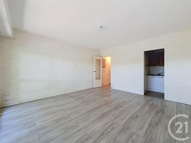 Appartement F1 à vendre - 1 pièce - 24.33 m2 - ORLEANS - 45 - CENTRE - Century 21 Premium