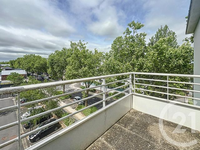 Afficher la photo en grand Appartement F2 à vendre - 2 pièces - 53.52 m2 - ORLEANS - 45 - CENTRE - Century 21 Premium