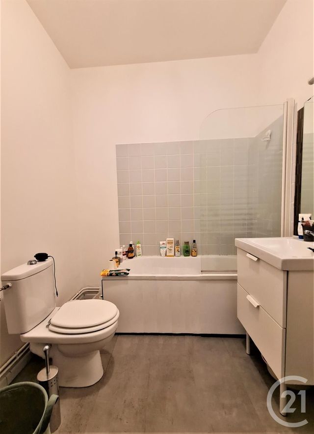 Appartement F1 à vendre - 1 pièce - 28.5 m2 - ORLEANS - 45 - CENTRE - Century 21 Premium