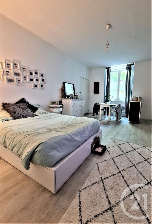 Appartement F1 à vendre - 1 pièce - 28.5 m2 - ORLEANS - 45 - CENTRE - Century 21 Premium