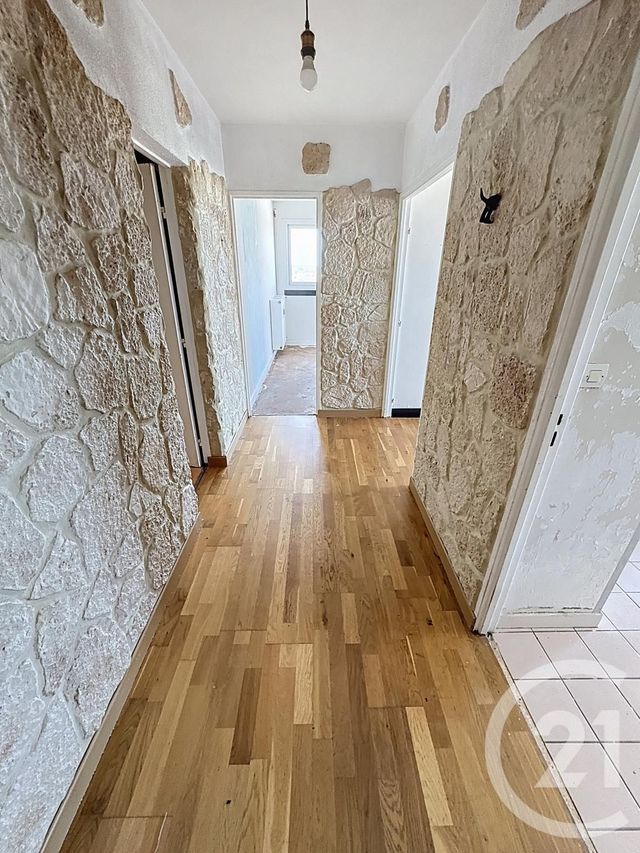 Appartement F4 à vendre - 4 pièces - 77.31 m2 - ORLEANS - 45 - CENTRE - Century 21 Premium