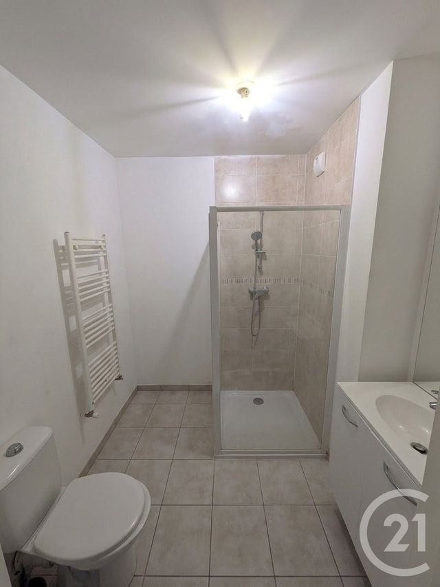 Appartement F2 à louer - 2 pièces - 42.72 m2 - LA CHAPELLE ST MESMIN - 45 - CENTRE - Century 21 Premium