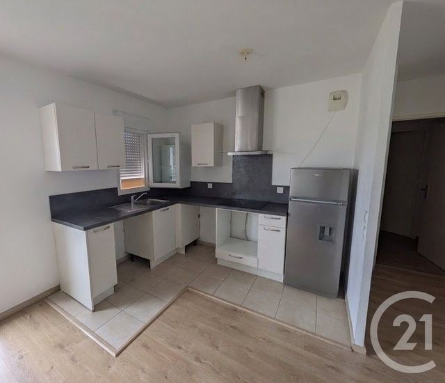 Appartement F2 à louer - 2 pièces - 42.72 m2 - LA CHAPELLE ST MESMIN - 45 - CENTRE - Century 21 Premium