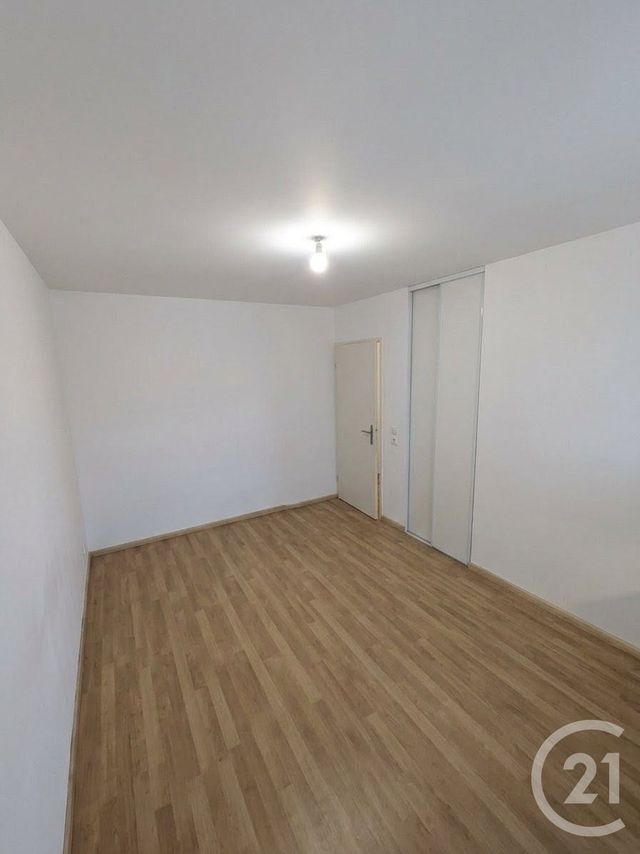 Appartement F2 à louer - 2 pièces - 42.72 m2 - LA CHAPELLE ST MESMIN - 45 - CENTRE - Century 21 Premium