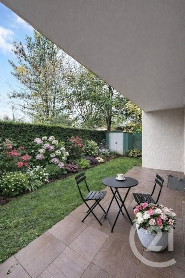 Appartement F2 à vendre - 2 pièces - 49.23 m2 - OLIVET - 45 - CENTRE - Century 21 Premium