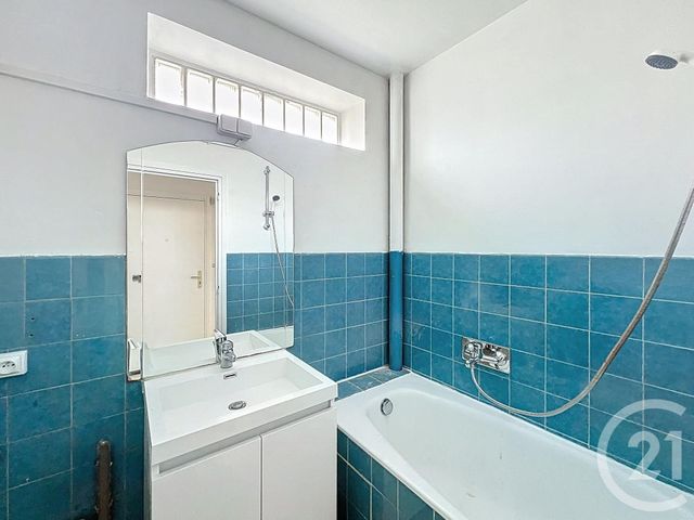 Appartement T2 à vendre - 2 pièces - 46.3 m2 - ORLEANS - 45 - CENTRE - Century 21 Premium